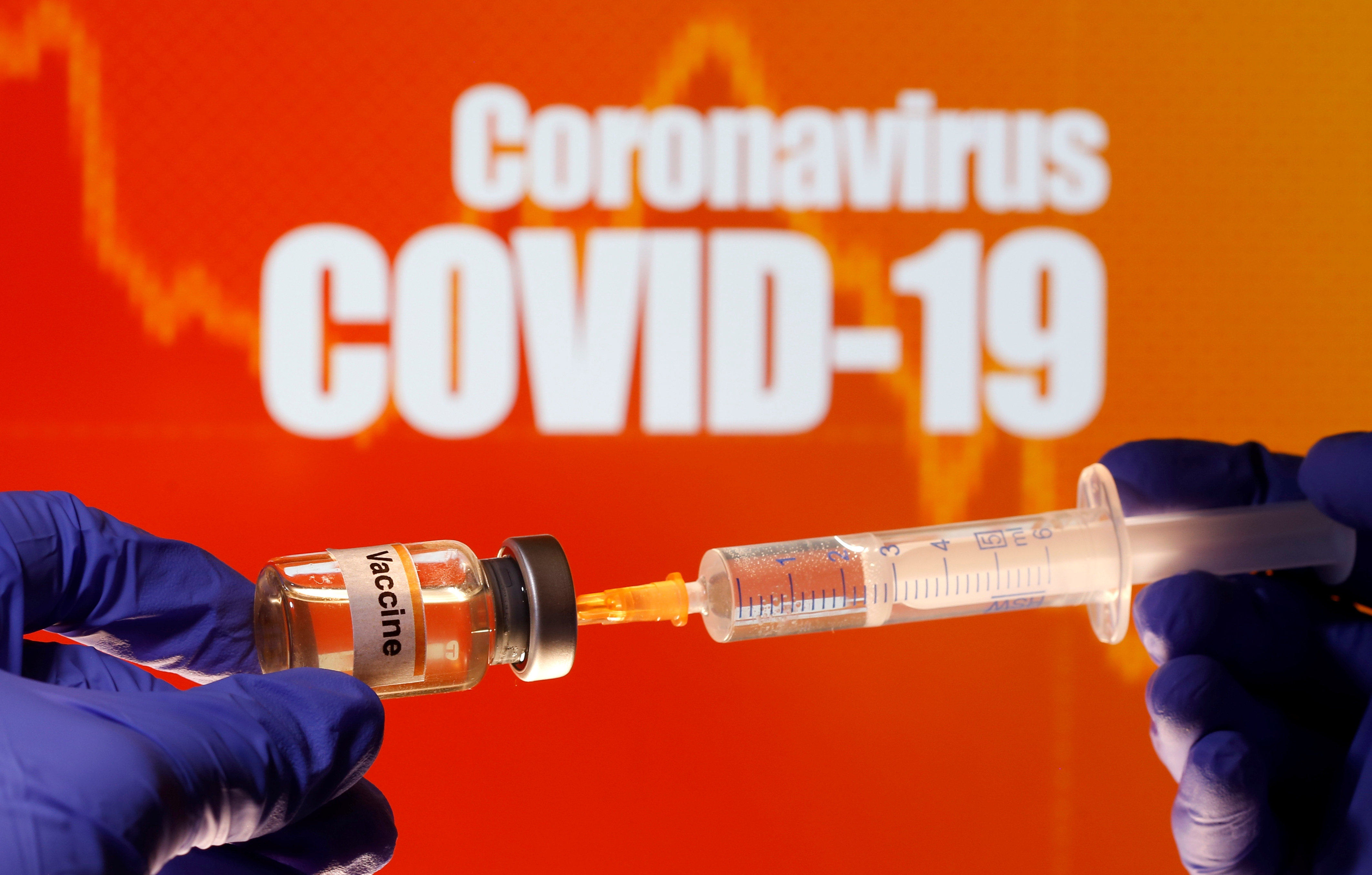 В ВОЗ назвали предположительные сроки массовой вакцинации против коронавируса