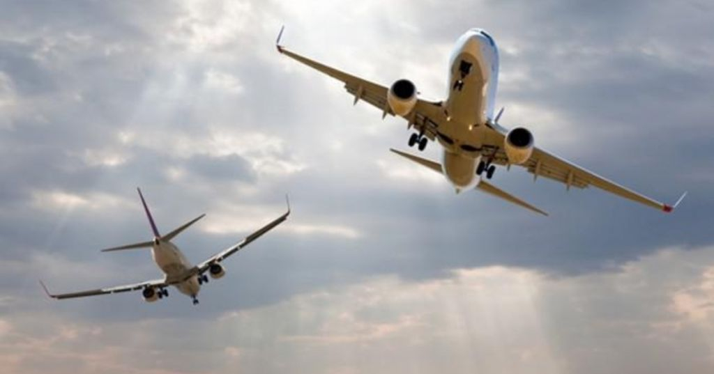 В небе США столкнулись два самолета: есть погибшие