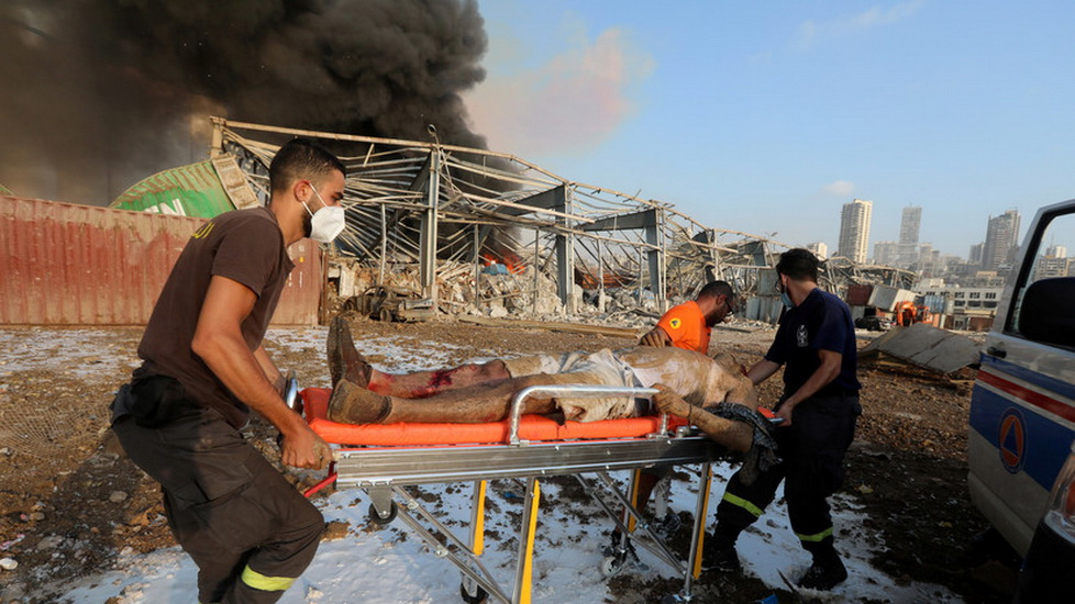 Ливанский Красный Крест назвал страшные цифры пострадавших при взрыве в Бейруте
