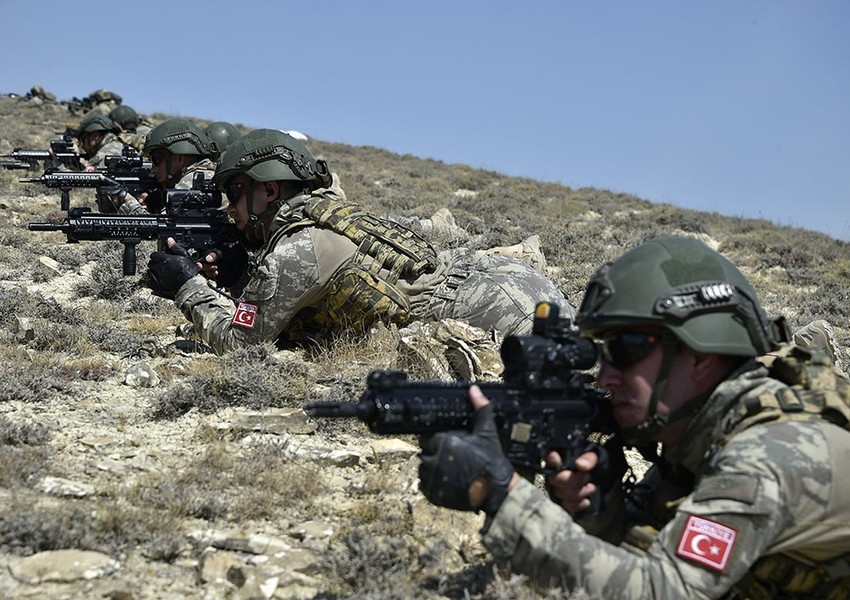 К азербайджано-турецким учениям привлечены подразделения спецназа - ВИДЕО
