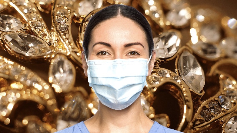 В Израиле изготовят медицинскую маску с бриллиантами за $1,5 млн