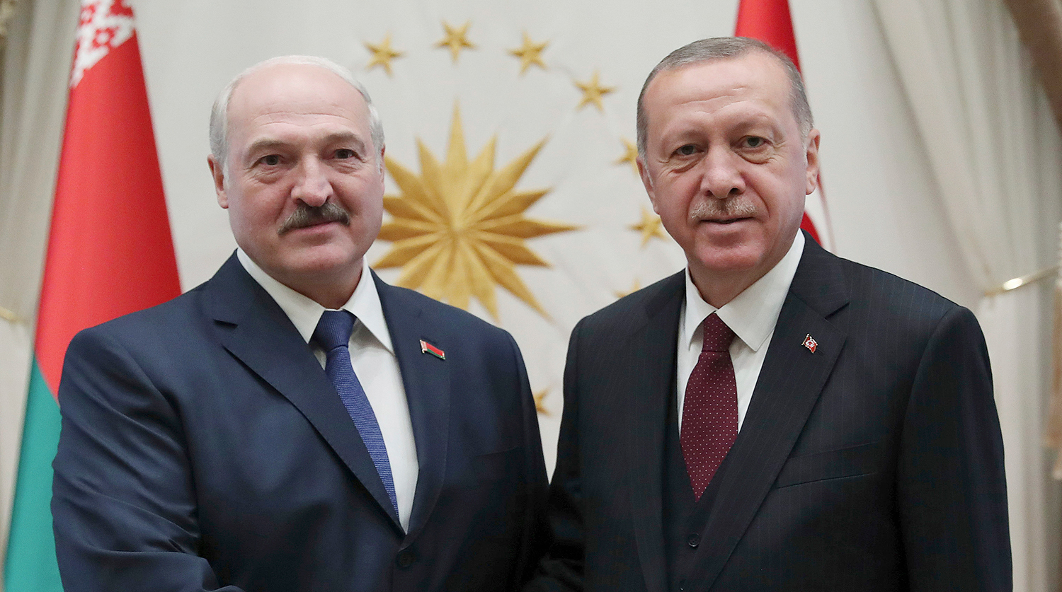 Эрдоган поздравил Лукашенко с победой на выборах в Беларуси