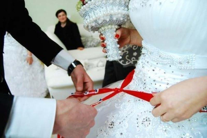 В Азербайджане полицейские прервали свадьбу