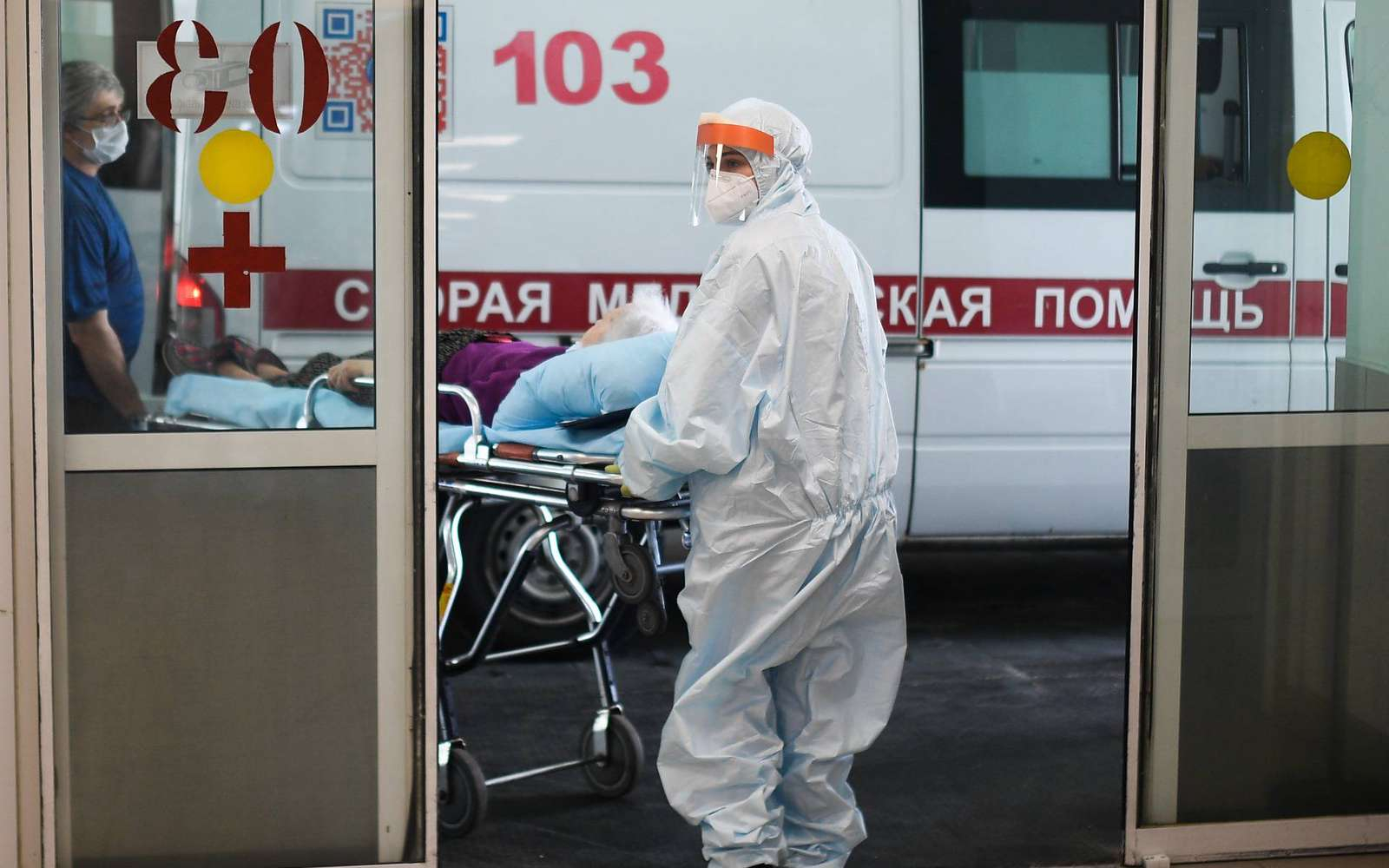 В России выявили 5102 новых случая заражения коронавирусом