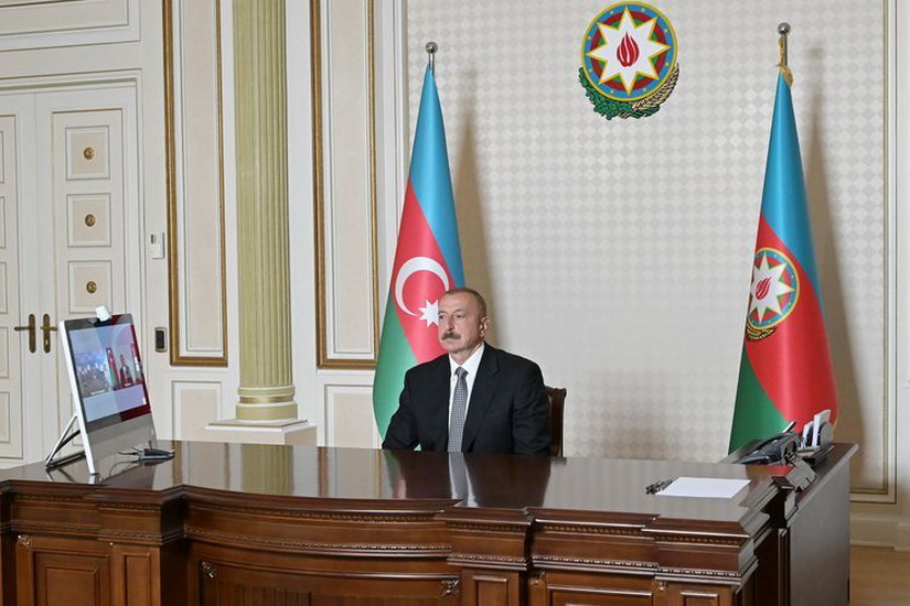 Ильхам Алиев: В связи с пандемией к азербайджанским врачам проявляется особое внимание