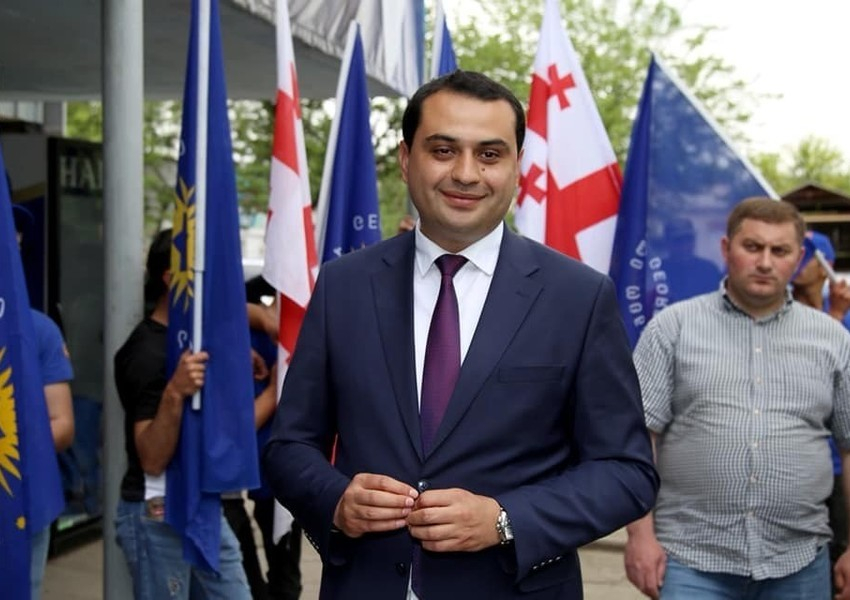 В Грузии мэр-азербайджанец подал в отставку
