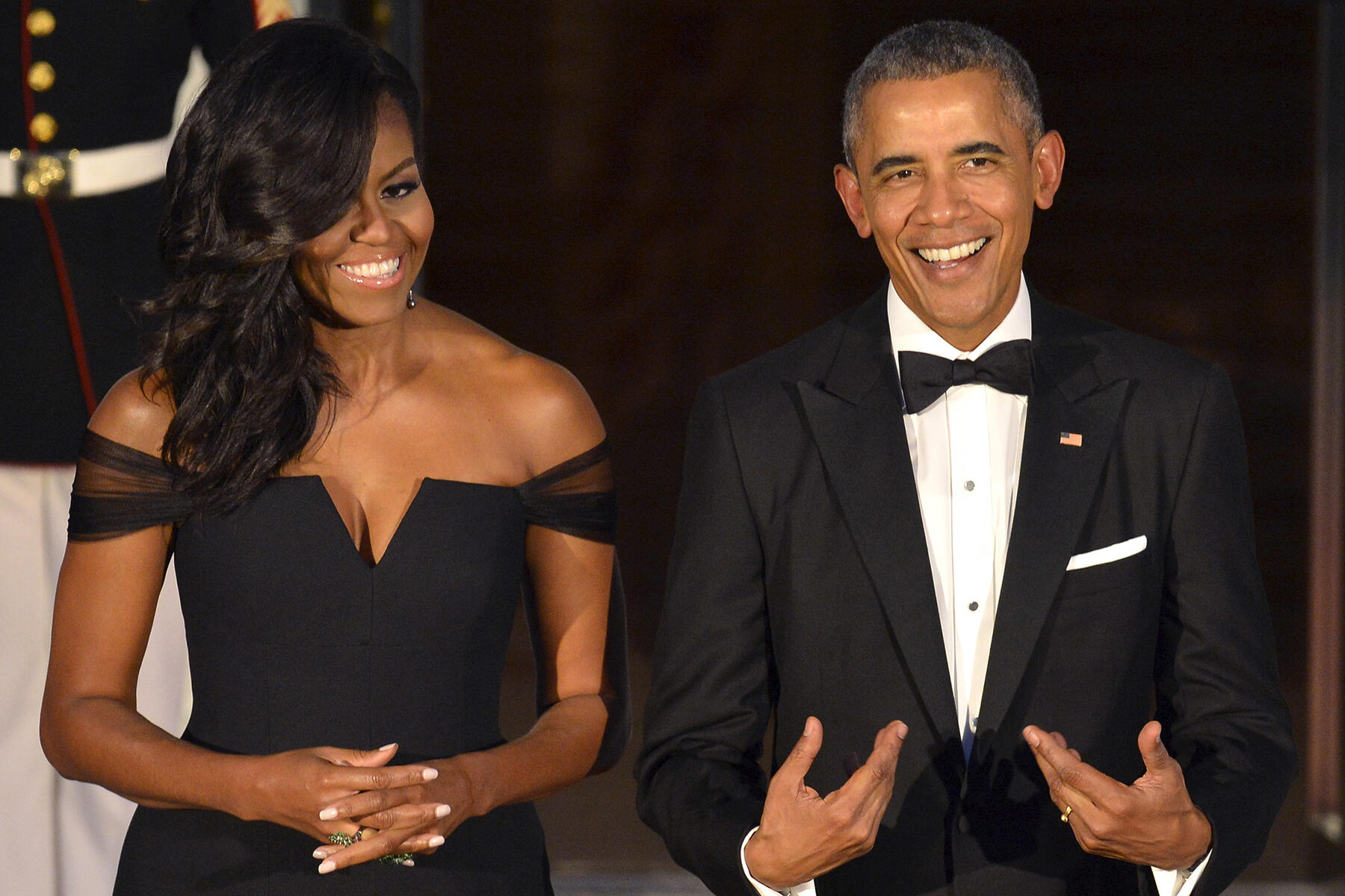 Мишель Обама опубликовала свадебное ФОТО