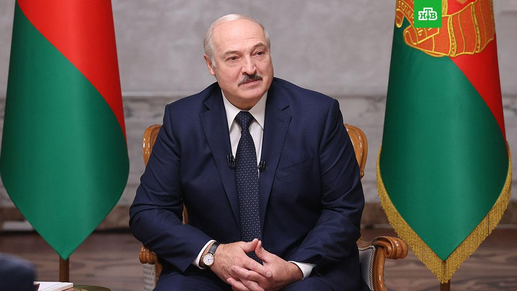 Возможно, меня показывают не только из телевизора, но из утюга и чайника - Лукашенко