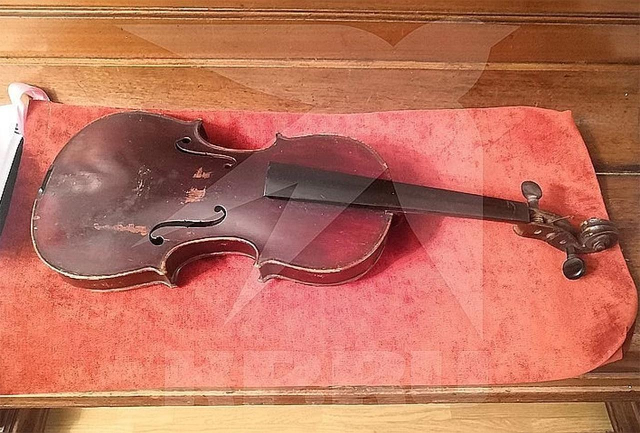 Найденная в России скрипка Страдивари оказалась подделкой
