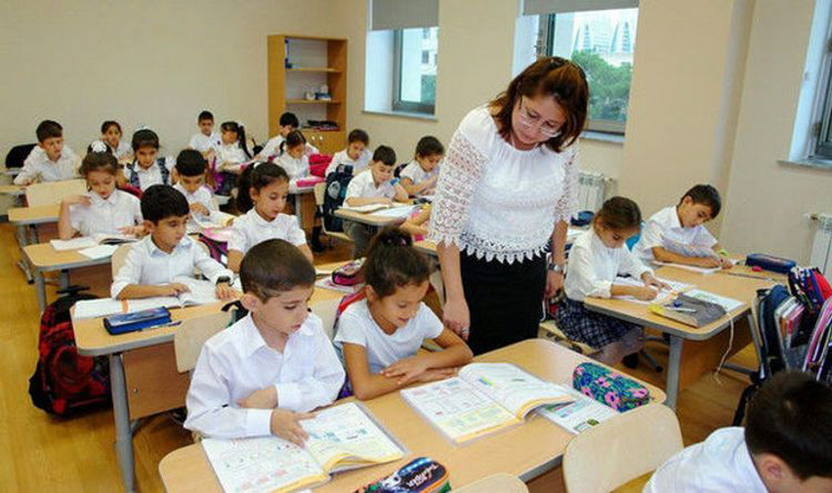 Ношение масок в школах Азербайджана не будет обязательным