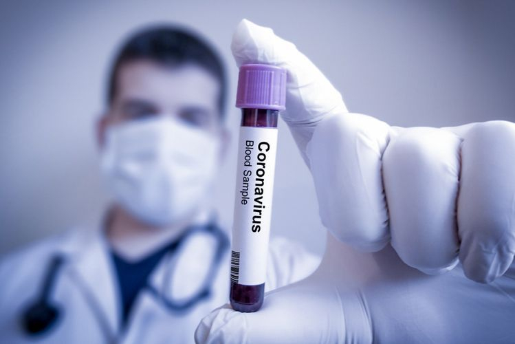 ВОЗ зафиксировала рекордный рост заболеваемости коронавирусом за сутки в мире