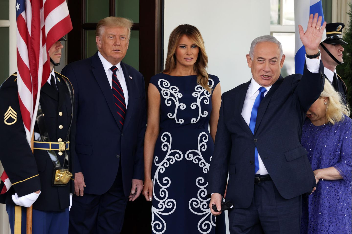 Меланию Трамп раскритиковали за платье, в котором она появилась на встрече с премьером Израиля - ФОТО