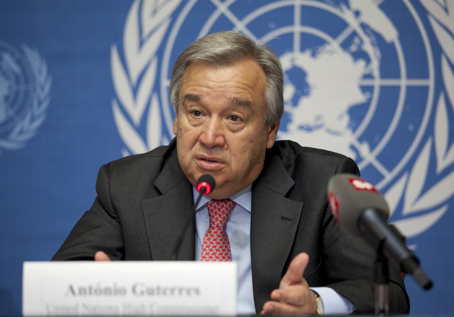 Глава ООН призвал до конца года добиться глобального прекращения огня