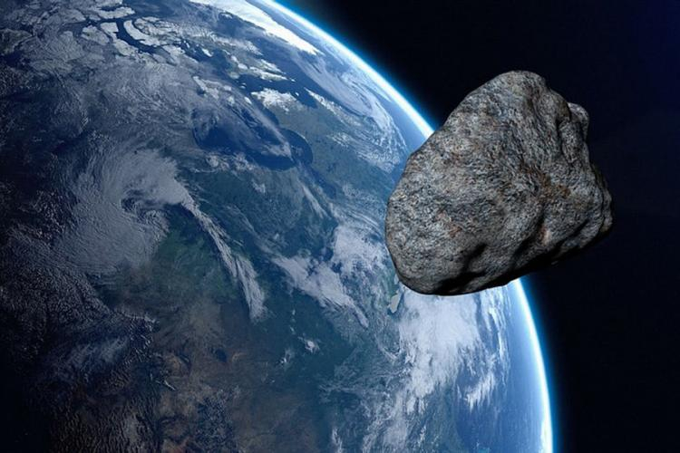 NASA сообщило о приближении к Земле большого астероида