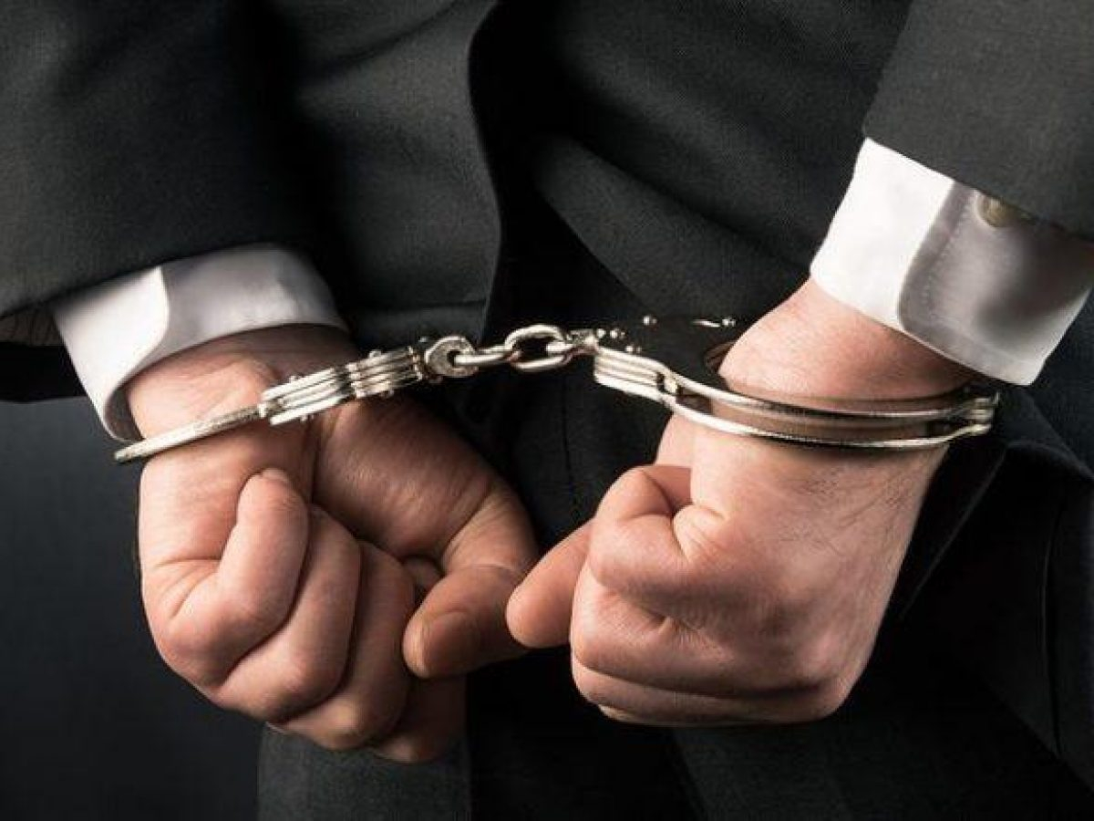 В Азербайджане арестовано должностное лицо