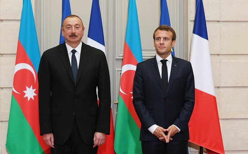 Эммануэль Макрон позвонил президенту Азербайджана