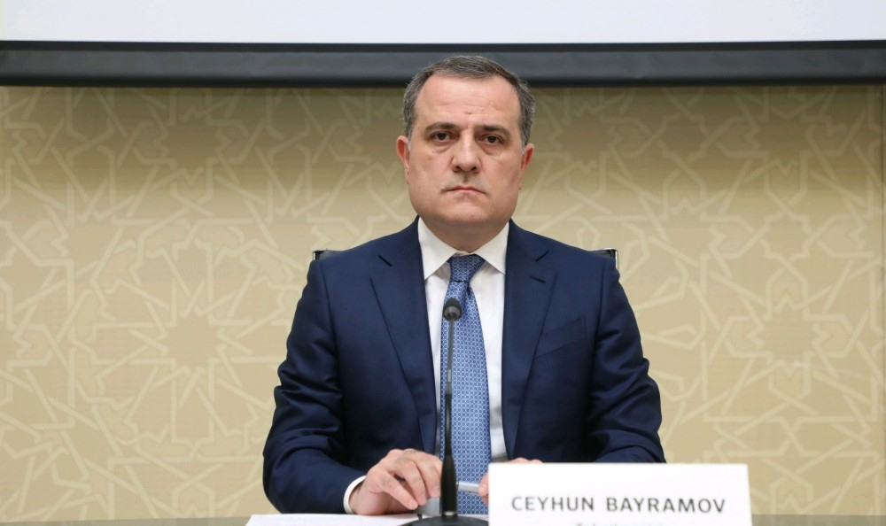Министр: В результате провокации Армении погибли 6 гражданских лиц, 19 получили ранения