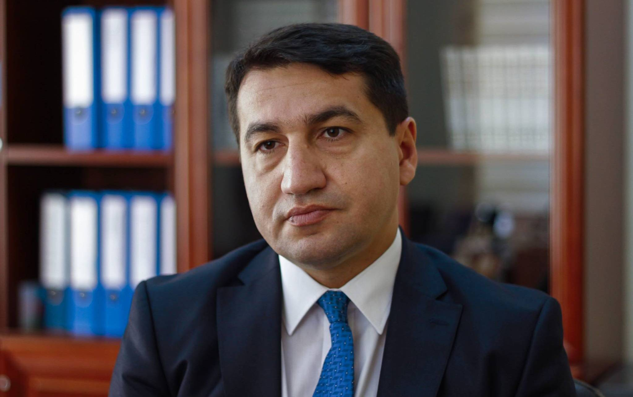 Хикмет Гаджиев: Ракетная атака Армении никак не сможет напугать жителей Гянджи - ФОТО
