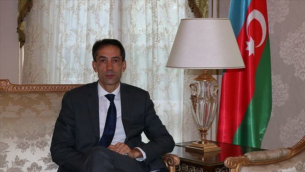 Посол Азербайджана во Франции: В Париже армяне забросали наше посольство камнями и разбили окна…