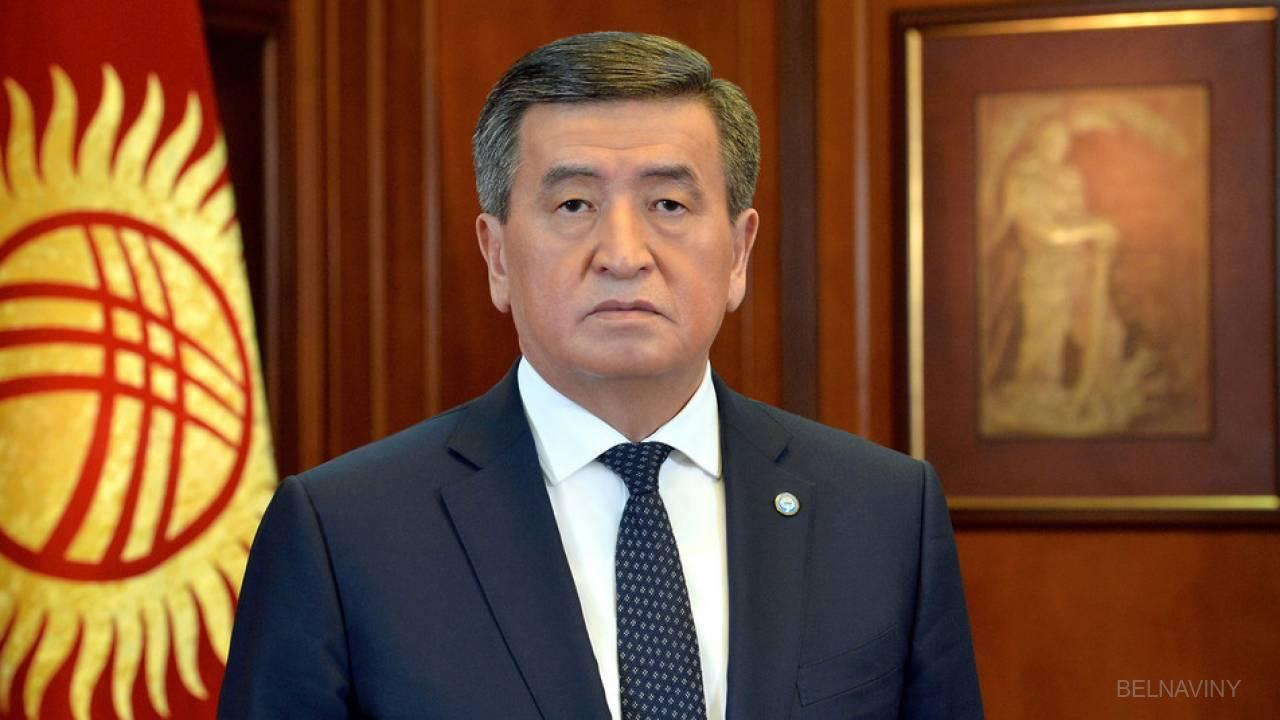 Президент Кыргызстана приказал ввести войска в Бишкек