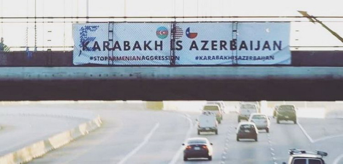 В центре Хьюстона установлен баннер "Карабах - Азербайджан!" - ФОТО
