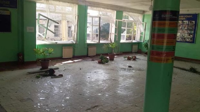 Ракета, выпущенная армянами по Гяндже, нанесла ущерб школе - ФОТО