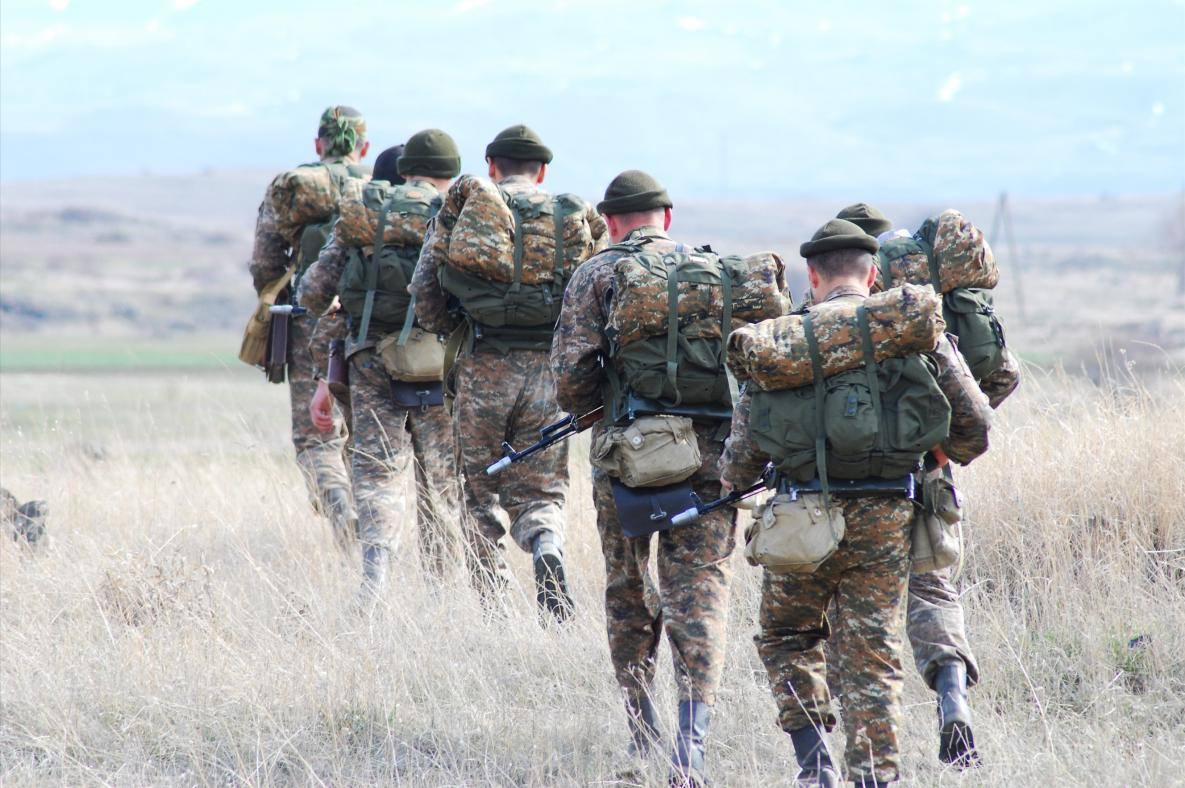 Уничтожены высокопоставленные офицеры ВС Армении: враг оставляет позиции и бежит