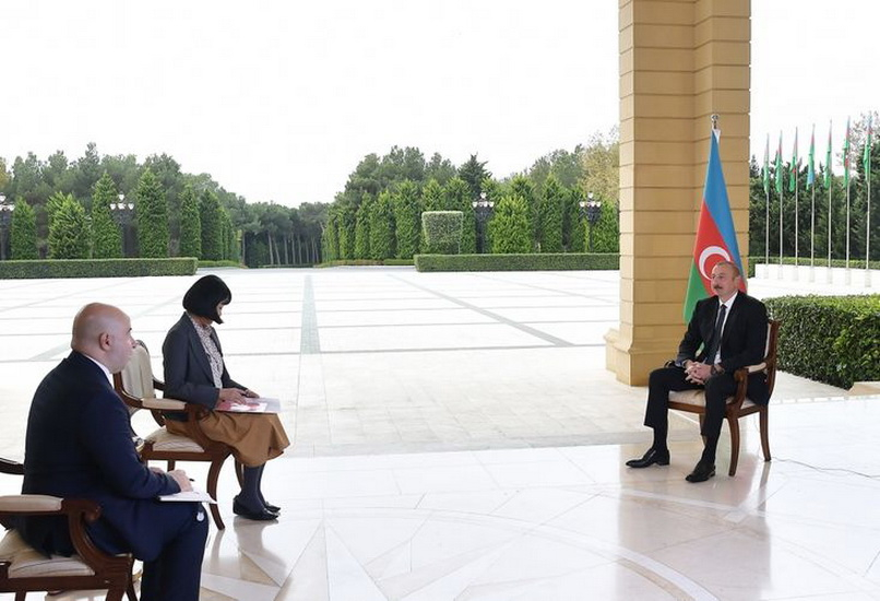 Ильхам Алиев: Решающее слово в связи с международными наблюдателями должны сказать мы