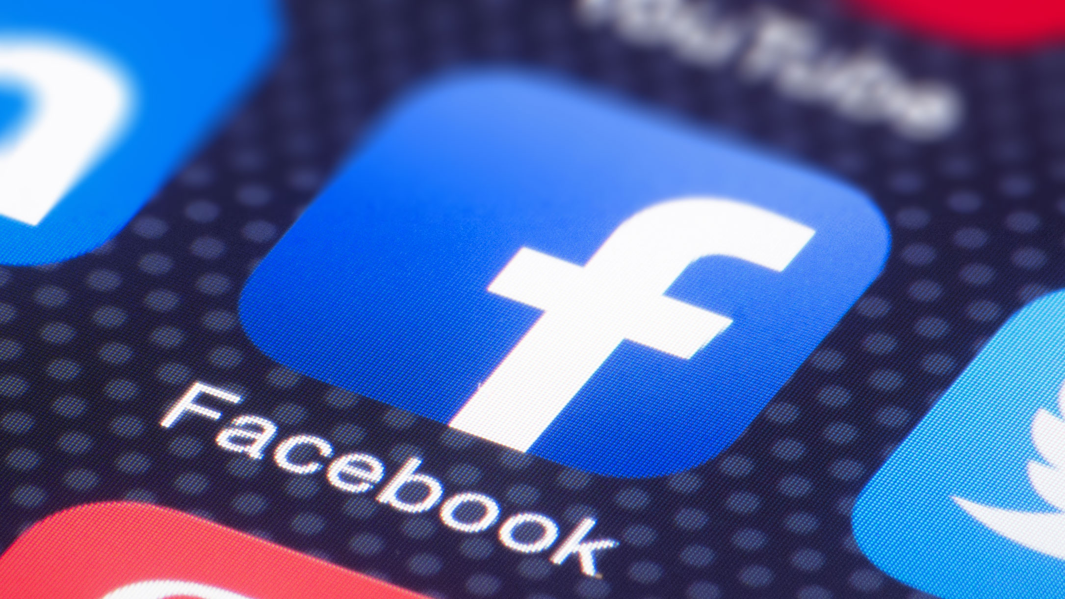 Facebook даст пользователям возможность писать посты только для соседей