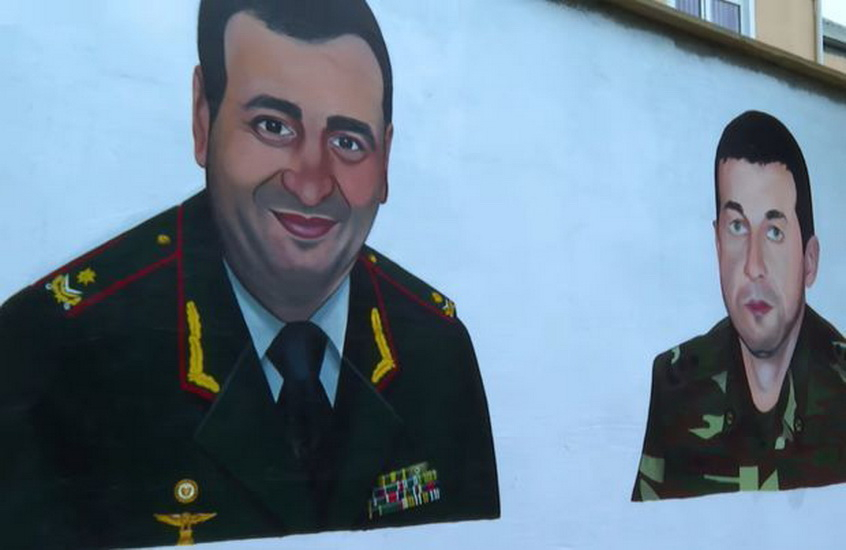 Картины с изображением наших национальных героев на улицах Баку – ВИДЕО