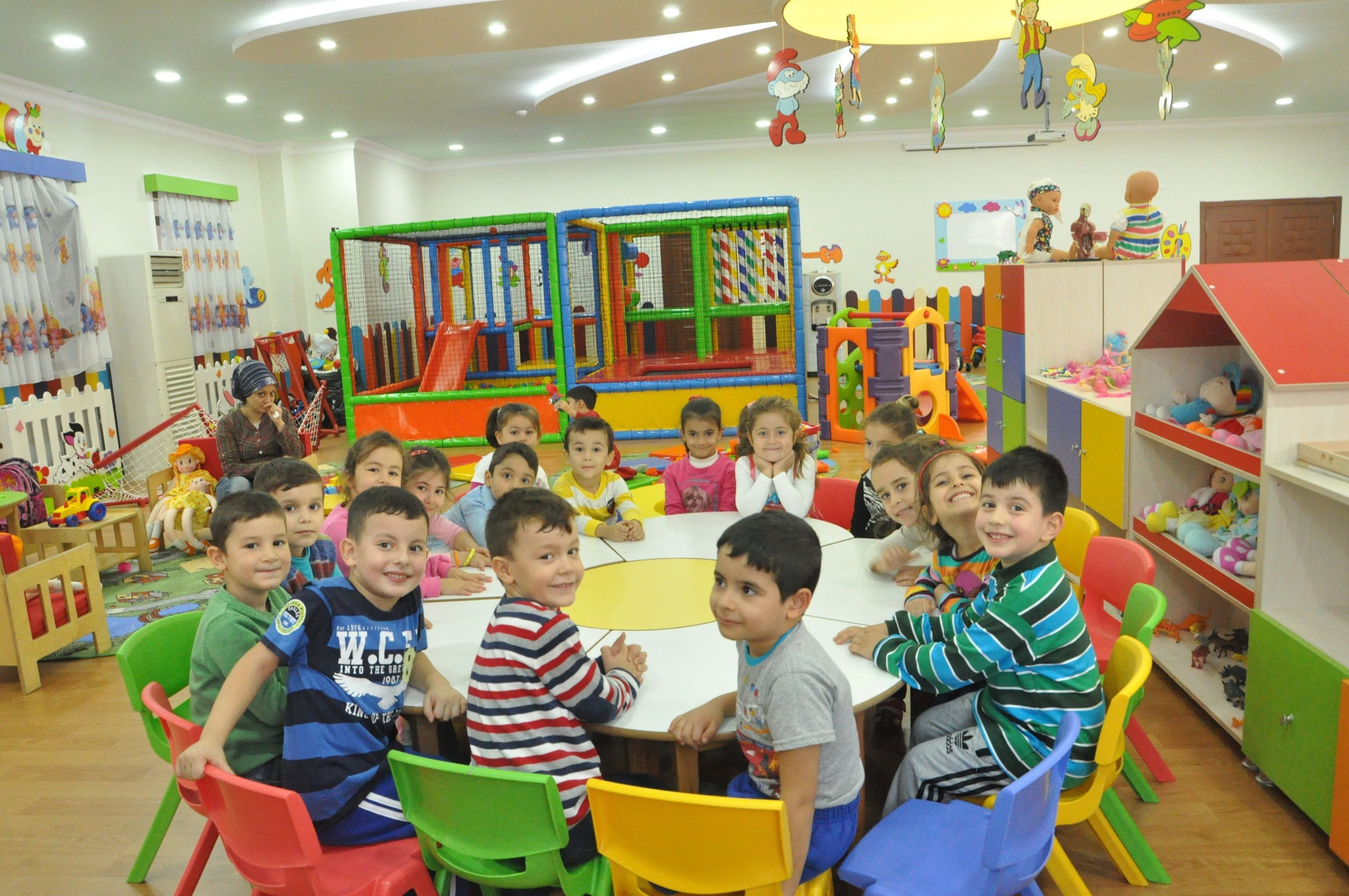 Подготовительные группы и детсады в Азербайджане пока работать не будут