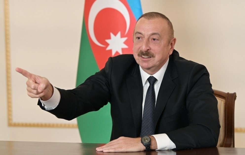 Ильхам Алиев: Пашинян пять раз в день звонит Путину, Макрону, может быть, и реже
