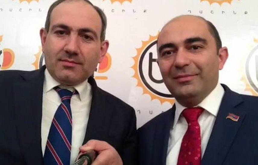 Армянская оппозиция: Пашинян должен уйти