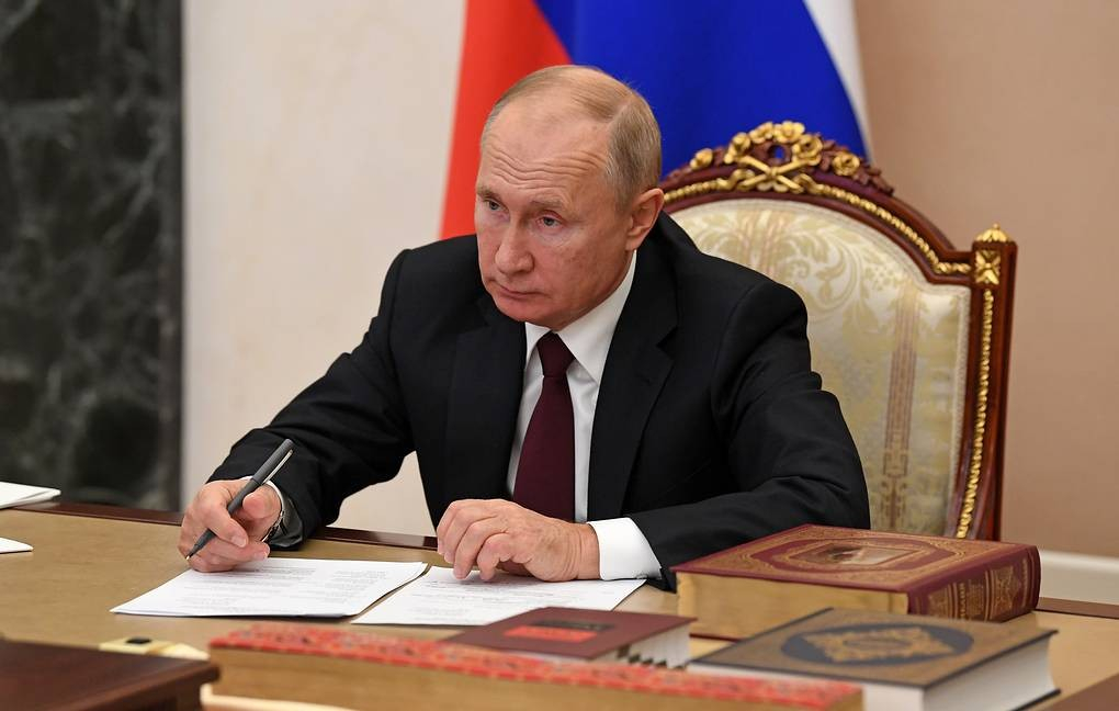 Путин подписал указ в связи с Нагорным Карабахом