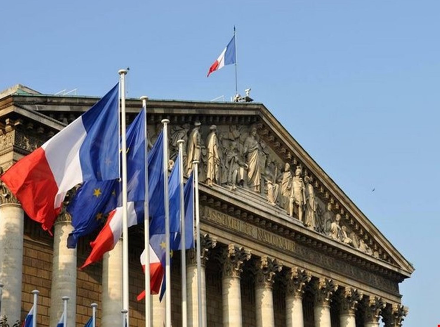 МИД Франции о скандальном решении сената: Оно не пойдет никому на пользу