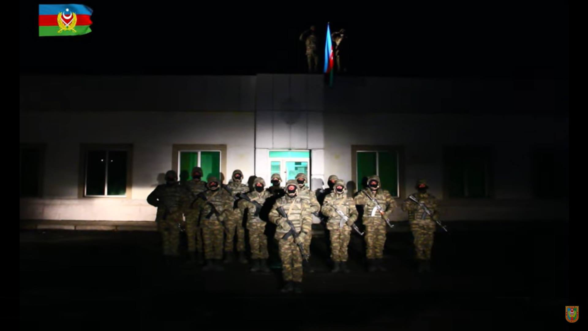 В освобожденном от оккупации Лачинском районе поднят азербайджанский флаг - ВИДЕО