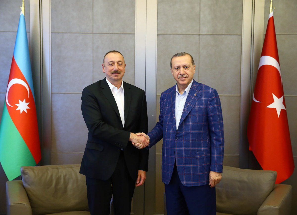 Эрдоган посетит Баку для участия в параде
