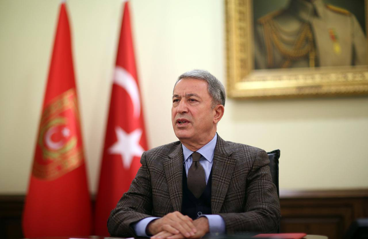 Хулуси Акар: "Турция и впредь будет поддерживать азербайджанских братьев"