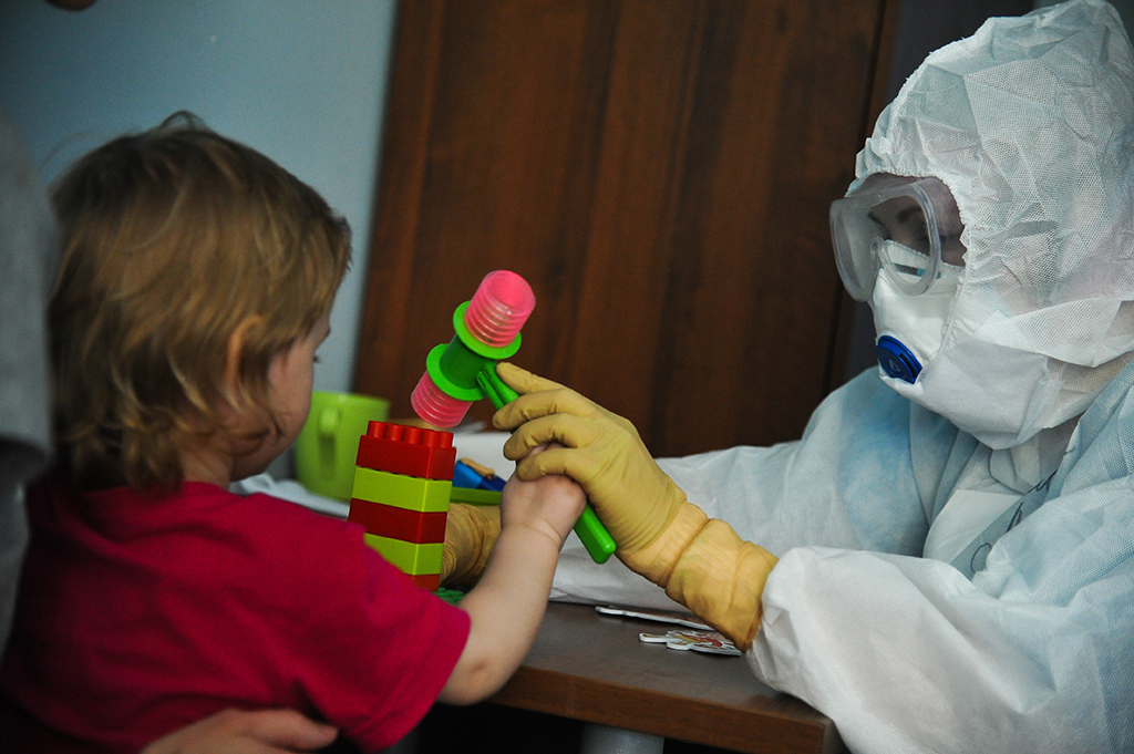 Ошеломляющие последствия коронавируса обнаружены у детей