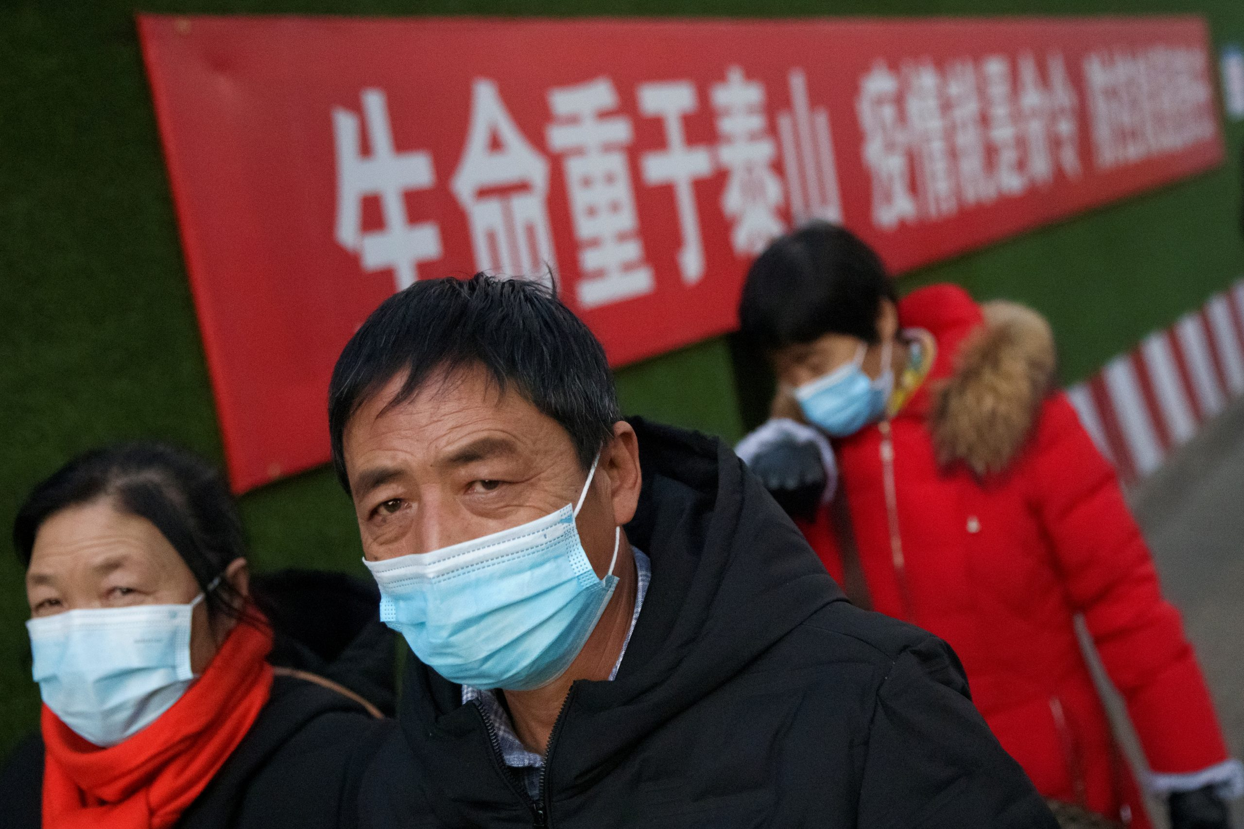 Эксперты ВОЗ отправятся в Китай искать источник коронавируса