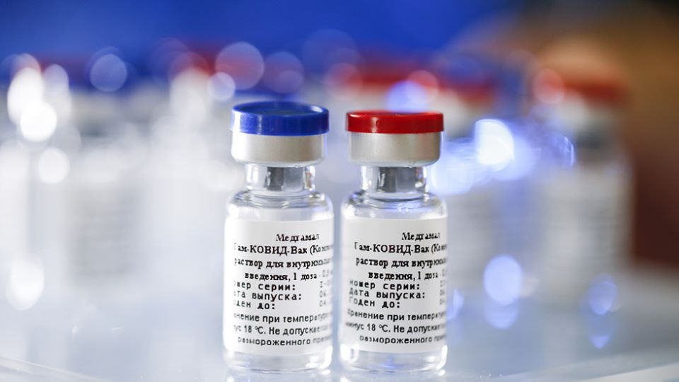 В Азербайджане могут начать производство российской вакцины против коронавируса