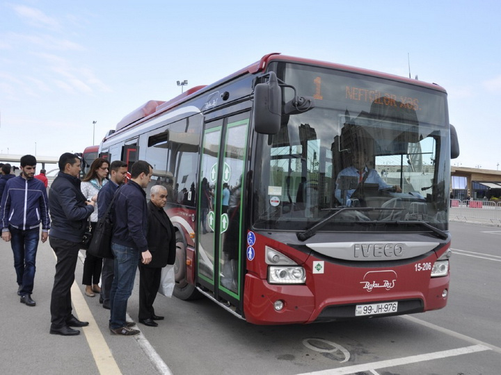 В Азербайджане этим лицам могут запретить ездить в автобусах
