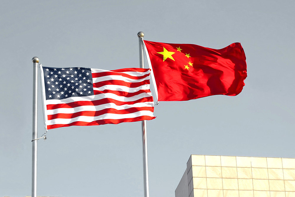 Китай ввел санкции против 28 граждан США, включая Помпео
