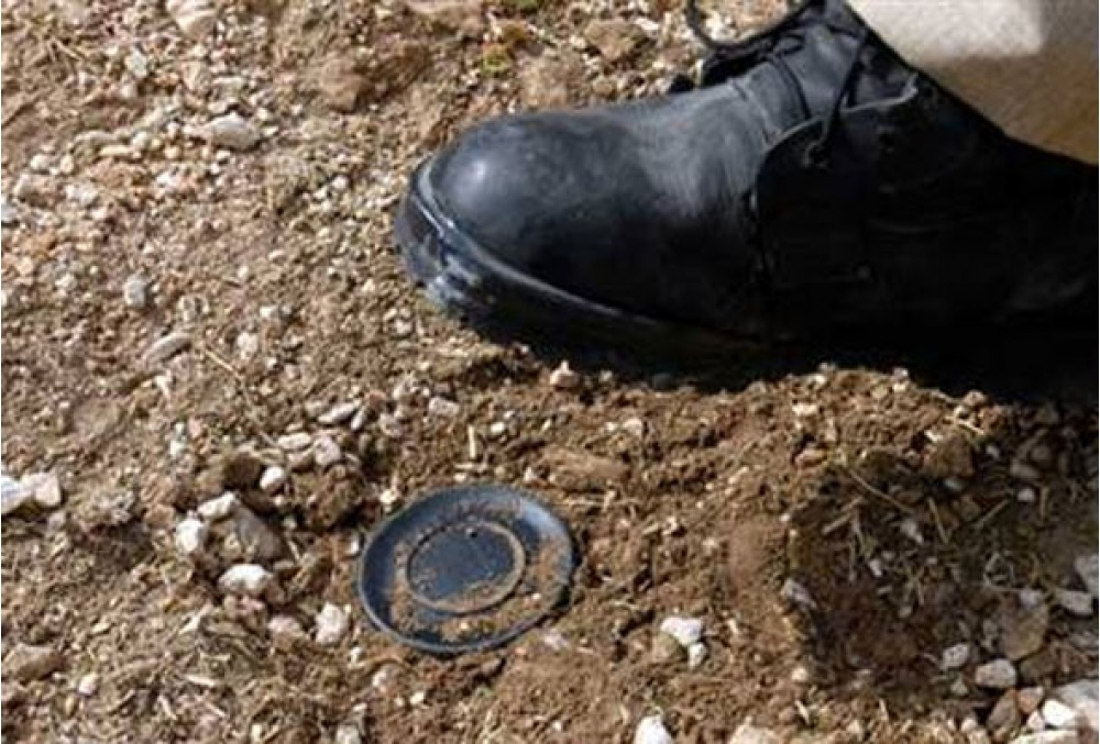 Сотрудник Агентства подорвался на мине в Джабраиле