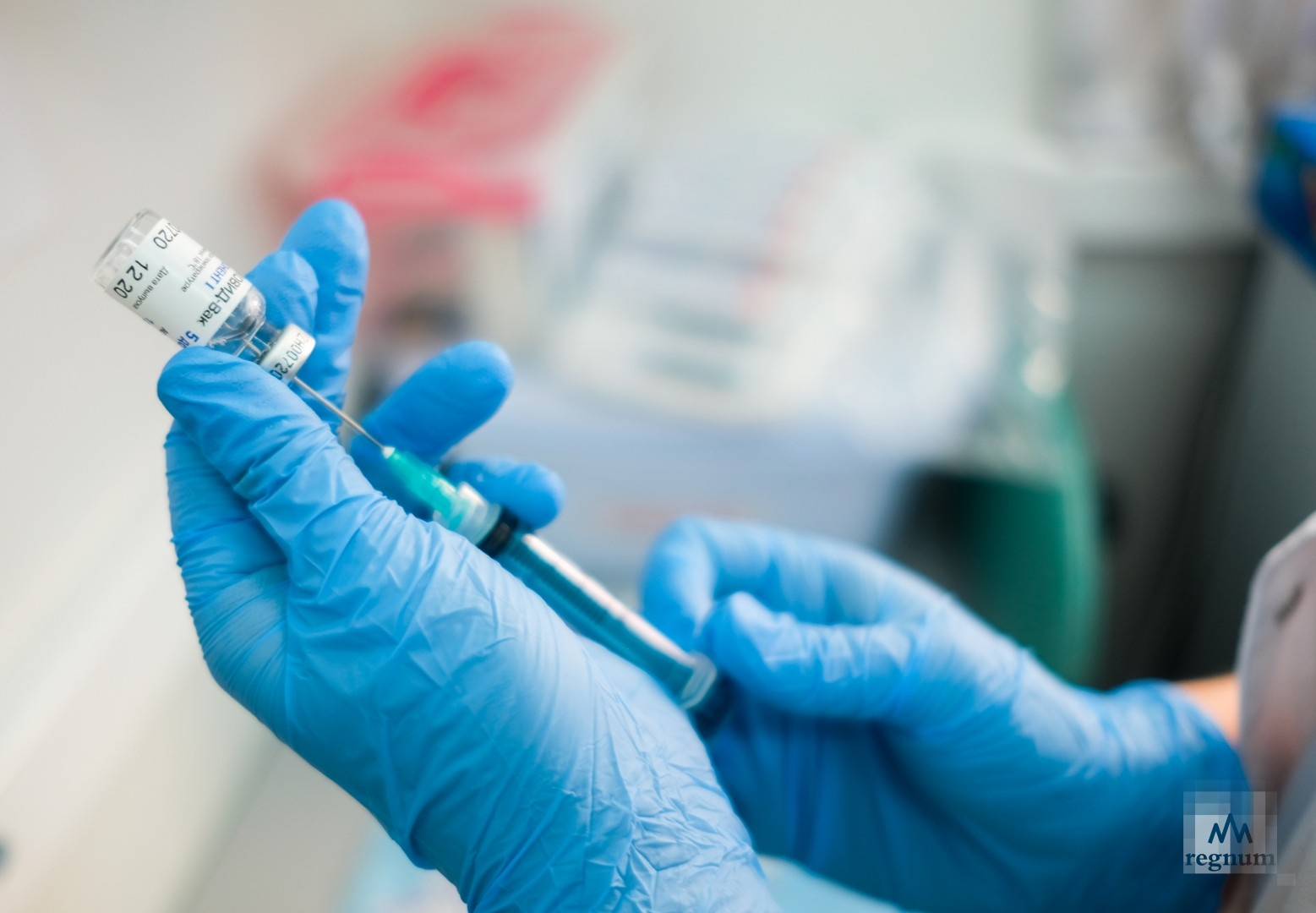 В Литве женщине по ошибке ввели 5 доз вакцины от COVID