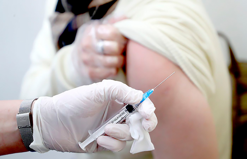В ВОЗ рекомендовали переболевшим COVID-19 вакцинироваться