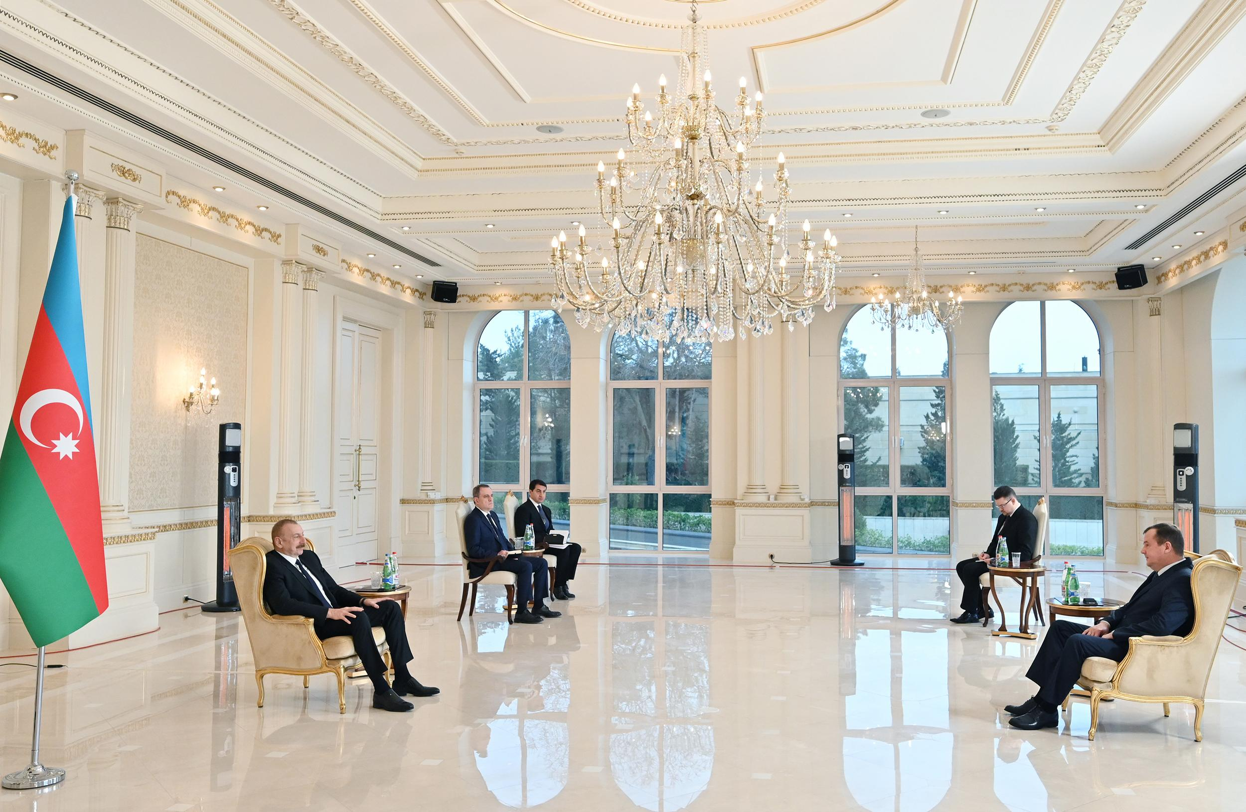 Президент Азербайджана принял верительные грамоты нового посла Беларуси - ФОТО