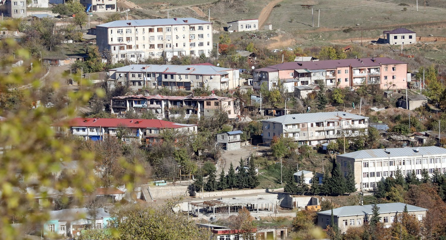 Армения пытается отсрочить возвращение азербайджанцев в Карабах
