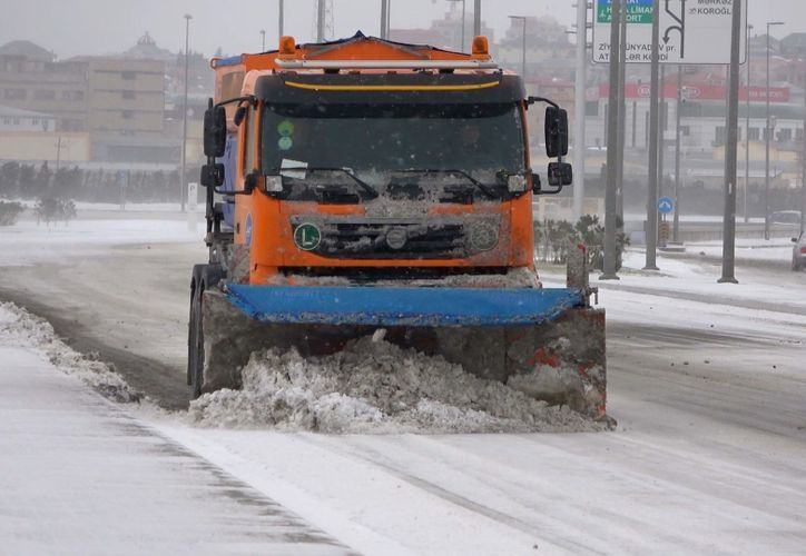 Информация о ситуации на автомобильных дорогах Азербайджана в связи с погодными условиями