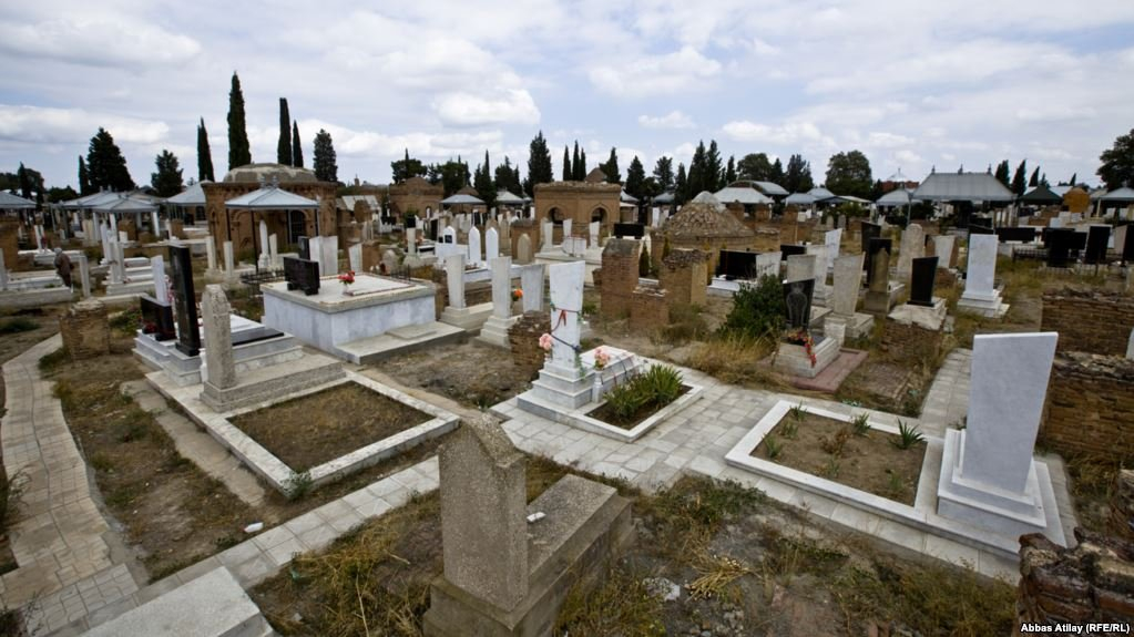 В Азербайджане мужчина изнасиловал и убил свою 87-летнюю тетю на кладбище - РЕШЕНИЕ СУДА